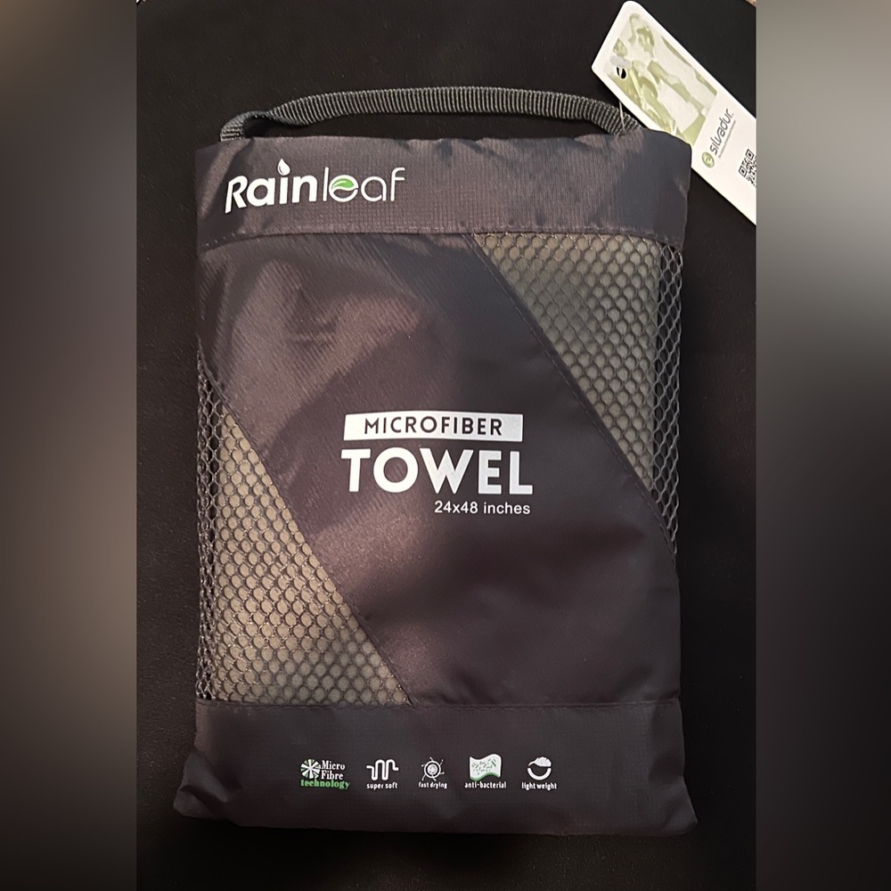 Microfiber towel 24”x48” Rainleaf